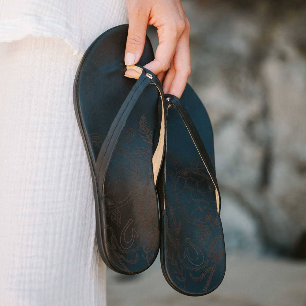 Honu - Black