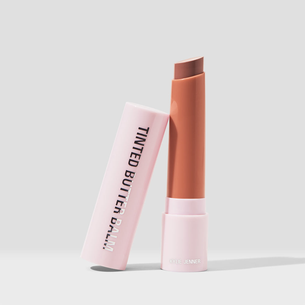 Kylie’s PFW Glam 2 Look Bundle