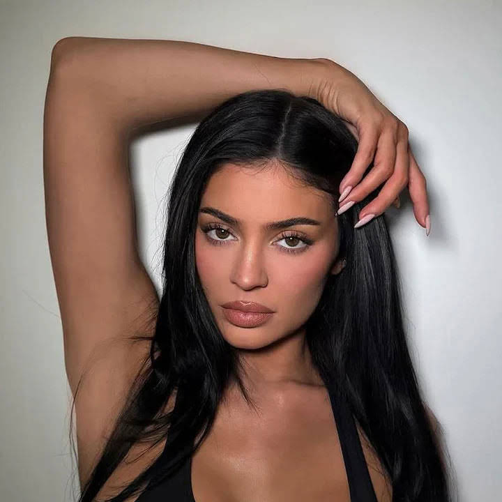 Kylie's Signature Glam Look Bundle